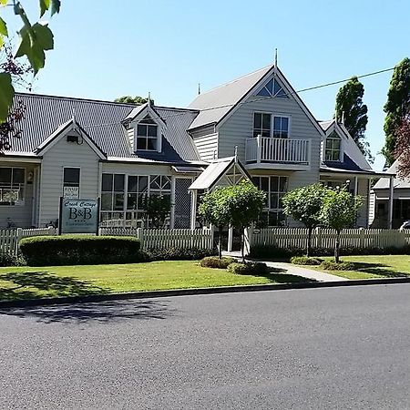 Creek Cottage Bed And Breakfast Traralgon Chambre photo